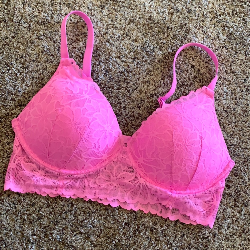 Victoria’s Secret pink bralette